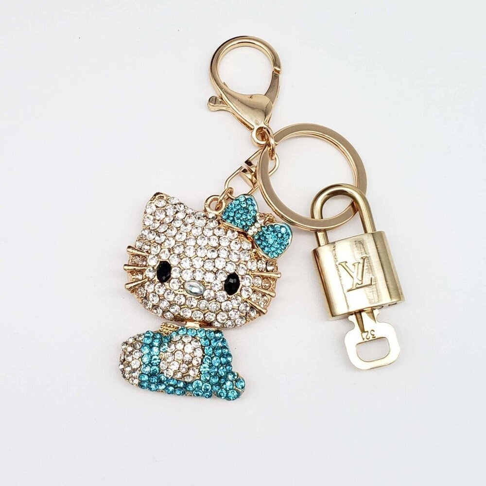 Authentic Louis Vuitton Lock & Key with unbranded Hello Kitty Bagcharm, Keycharm - Picture 2 of 8